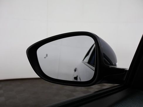 Certified 2024 Honda Accord EX image 37