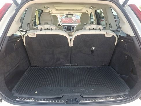 Used 2022 Volvo XC90 T6 Inscription w/ Advanced Package image 34