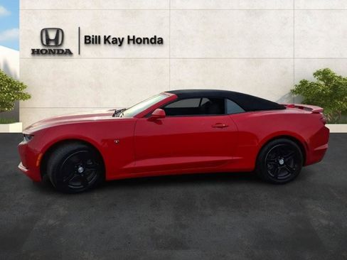 Used 2019 Chevrolet Camaro LT image 7