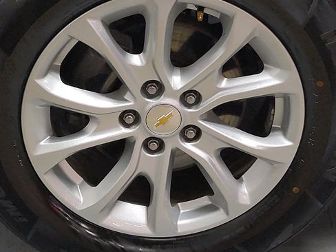 Used 2019 Chevrolet Equinox LT FWD image 31
