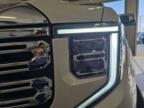 Used 2023 GMC Sierra 1500 Denali image 35