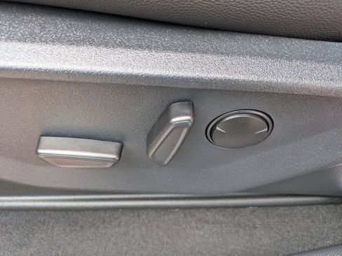 New 2026 Ford F250 Lariat w/ Black Appearance Package image 21