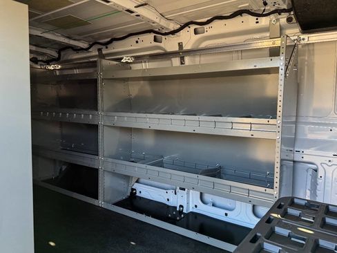 Used 2024 Ford E-Transit Low Roof image 18