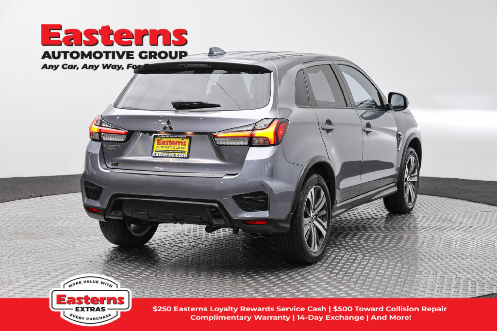Used 2022 Mitsubishi Outlander Sport SE FWD image 6