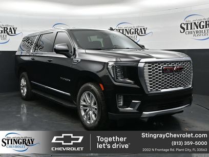 Used 2021 GMC Yukon XL SLT w/ Rear Media and Nav Package