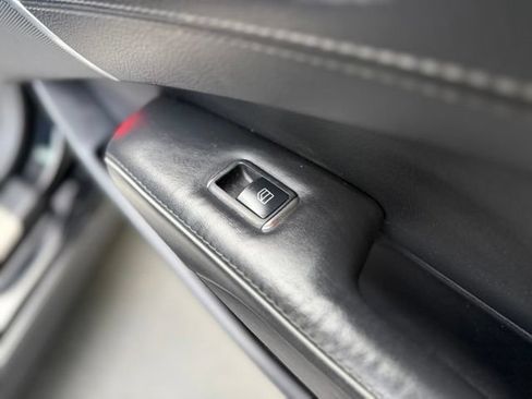 Used 2013 Mercedes-Benz SL 63 AMG image 19