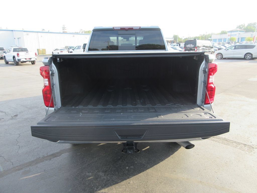 Certified 2025 Chevrolet Silverado 2500 LT w/ Texas Edition AWD/4WD image 9