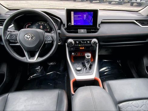 Used 2024 Toyota RAV4 Adventure image 14