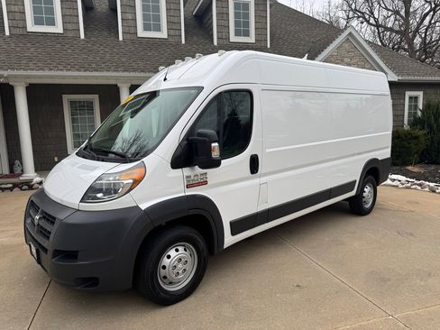 Used 2017 RAM ProMaster 2500 image 2