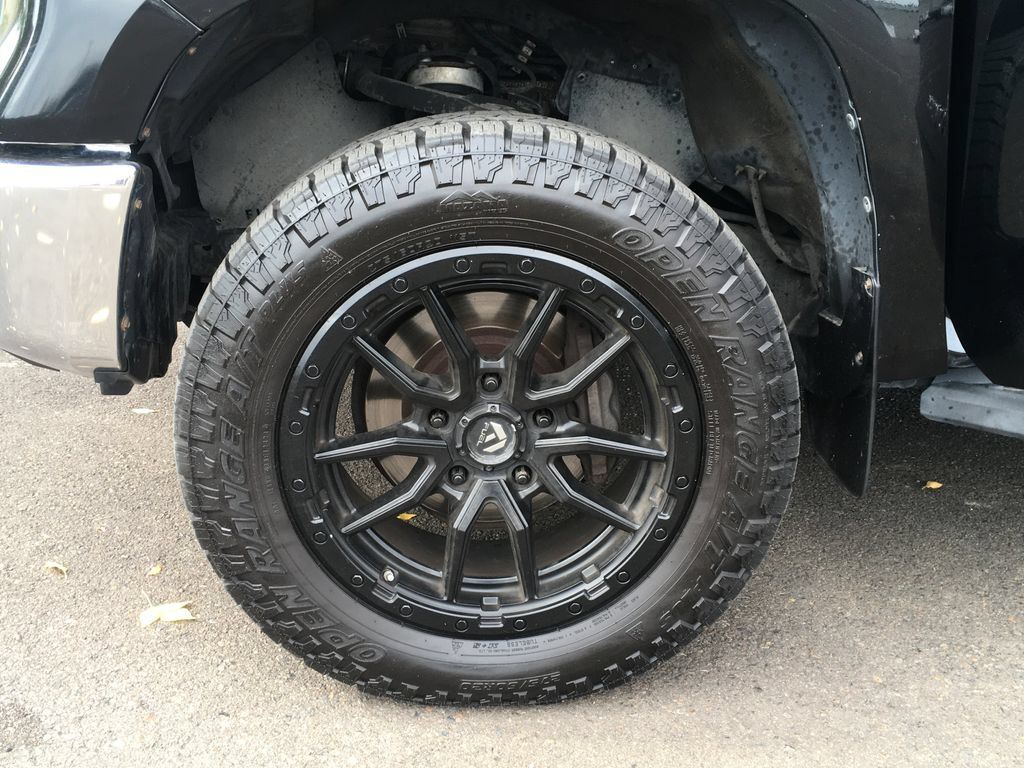 Used 2016 Toyota Tundra SR5 AWD/4WD image 40