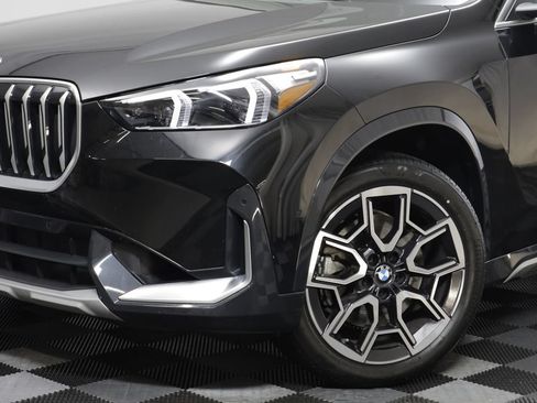 Used 2026 BMW X1 xDrive28i AWD/4WD image 3