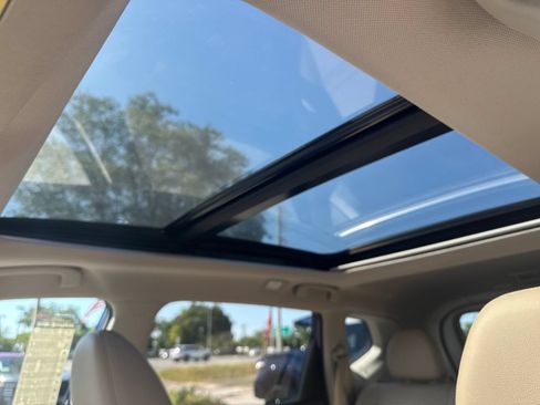 Used 2017 Nissan Rogue SL w/ SL Premium Package FWD image 39