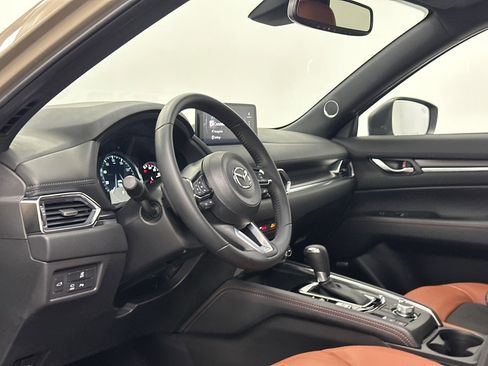 Certified 2025 MAZDA CX-5 Carbon Edition image 15