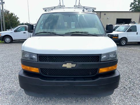Used 2020 Chevrolet Express 2500 w/ Driver Convenience Package RWD image 3