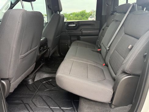 Used 2021 Chevrolet Silverado 2500 LT w/ Convenience Package image 28