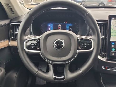 Certified 2025 Volvo XC90 B5 Plus AWD/4WD image 29