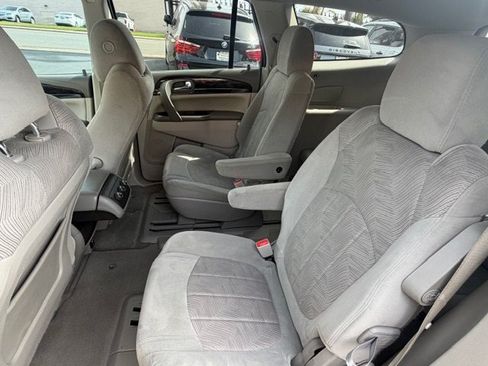Used 2016 Buick Enclave Convenience w/ Trailering Package FWD image 10