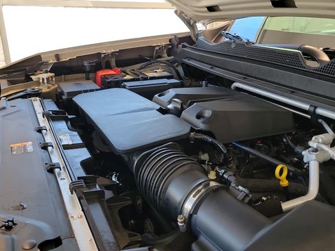 Used 2023 Chevrolet Colorado Trail Boss w/ Technology Package image 21