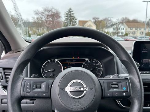 Certified 2023 Nissan Rogue SV AWD/4WD image 12