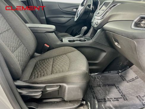 Used 2020 Chevrolet Equinox LT FWD image 33