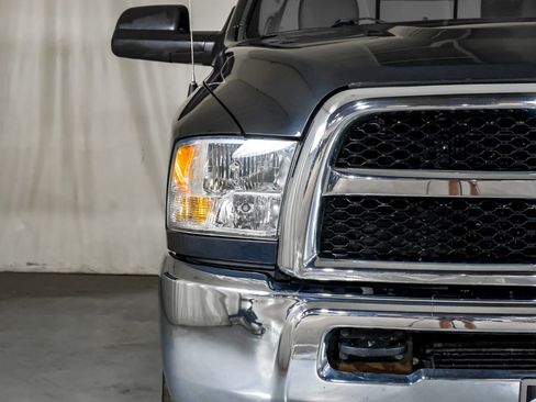Used 2017 RAM 2500 SLT AWD/4WD image 36