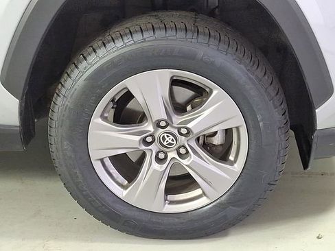 Used 2024 Toyota RAV4 XLE image 7