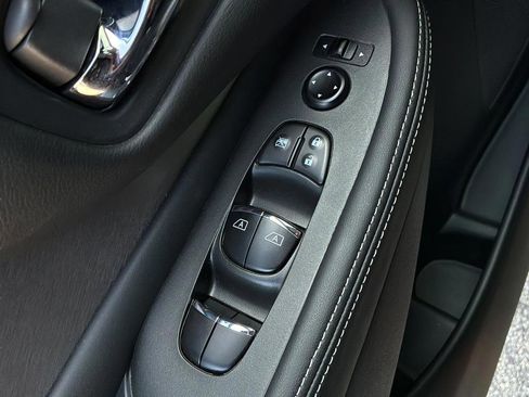Used 2024 Nissan Murano SL FWD image 20
