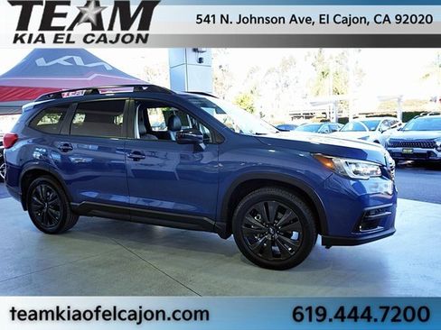 Used 2022 Subaru Ascent Onyx Edition image 9