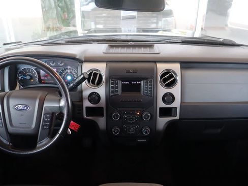 Used 2013 Ford F150 XLT w/ Mid Equipment Group AWD/4WD image 30