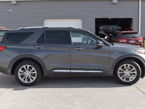 Used 2020 Ford Explorer Limited image 4