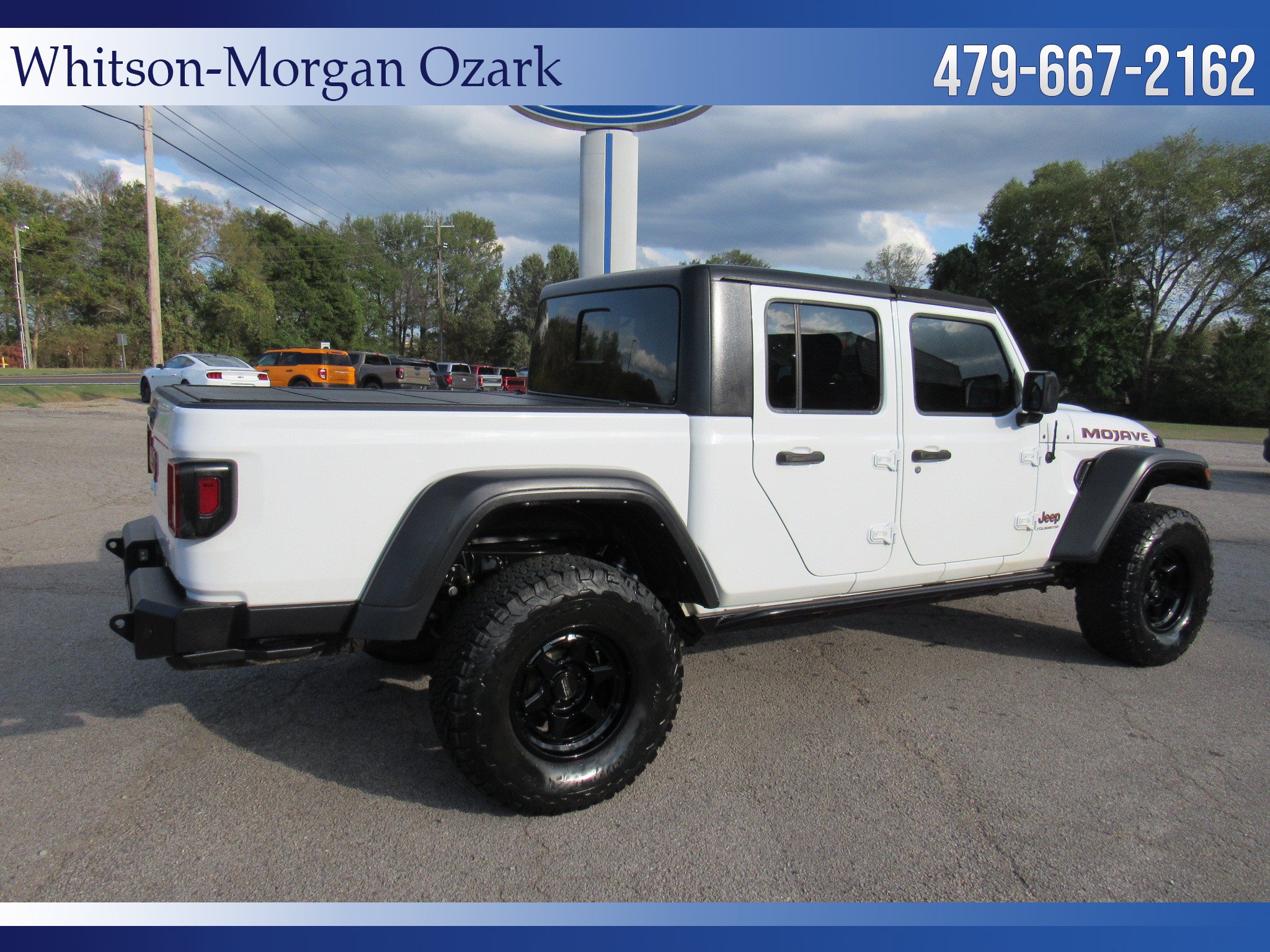 Used 2023 Jeep Gladiator Mojave w/ Trailer Tow Package AWD/4WD image 16