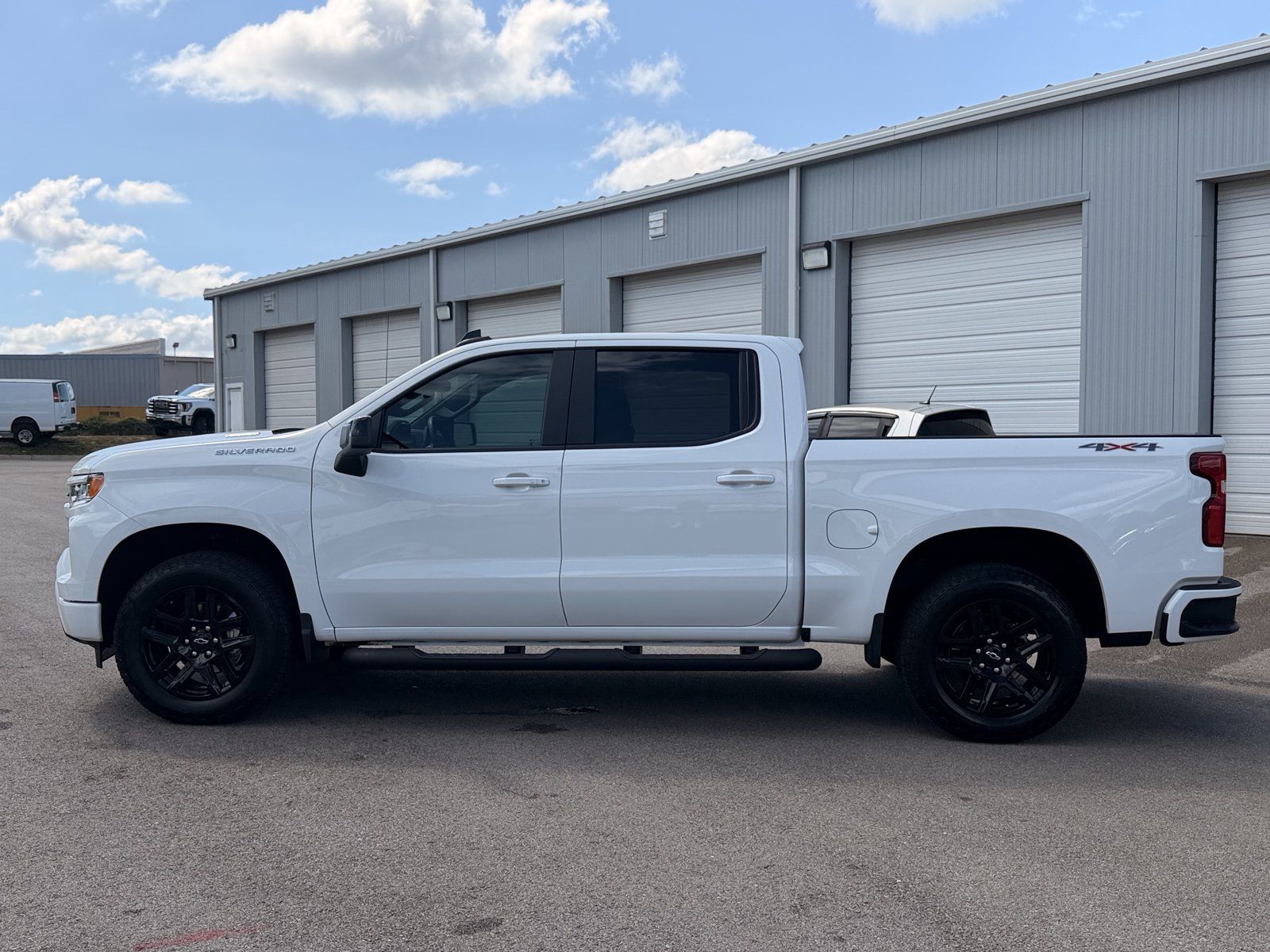 Used 2026 Chevrolet Silverado 1500 RST w/ RST Select Package AWD/4WD image 9