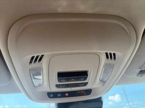 Used 2023 Buick Envision Essence w/ Sport Touring Package FWD image 25