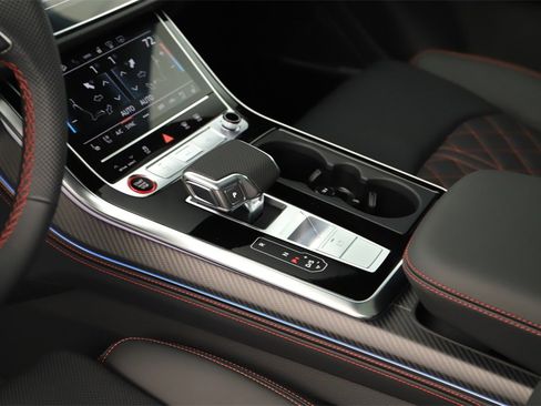 New 2026 Audi SQ7 Prestige image 17