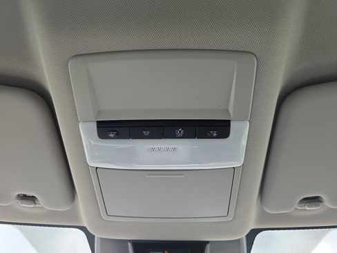 Used 2023 Nissan Rogue S FWD image 27