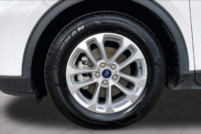 Used 2022 Ford Escape SE FWD image 33