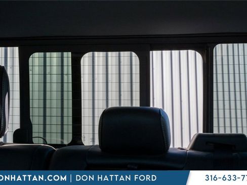 Used 2023 Ford F350 Lariat w/ FX4 Off-Road Package image 22