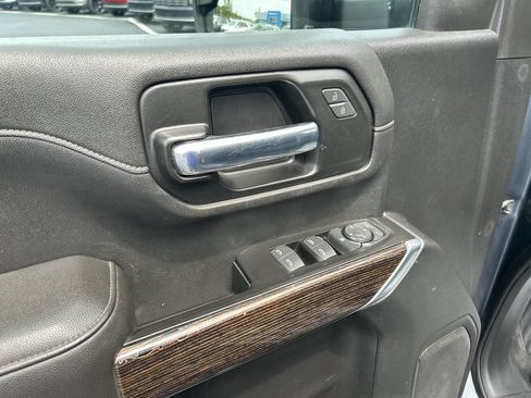 Used 2020 GMC Sierra 2500 SLE AWD/4WD image 21
