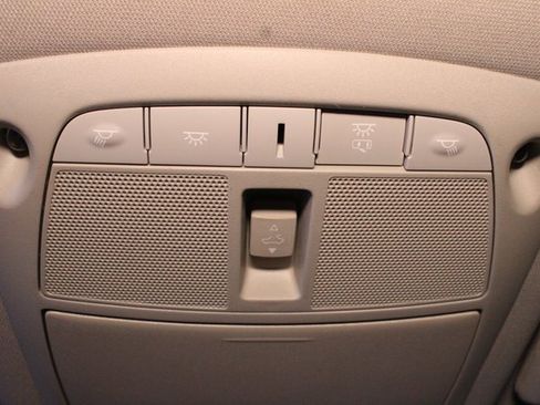 Used 2015 Nissan Altima 2.5 SV image 25