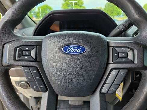 Used 2022 Ford F250 XLT w/ FX4 Off-Road Package AWD/4WD image 23