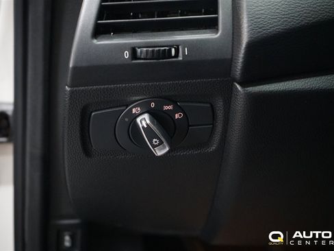 Used 2011 BMW 1 Series M image 24