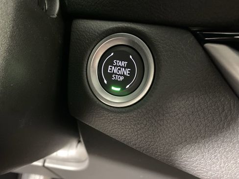 Used 2025 Cadillac XT4 Premium Luxury w/ Cold Weather Package image 20