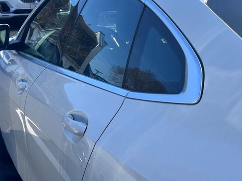 Used 2025 BMW X3 xDrive30i w/ Premium Package image 5