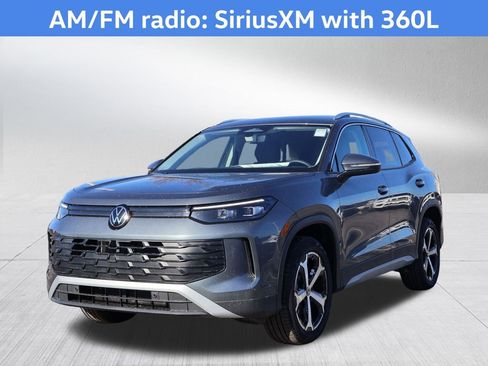 New 2026 Volkswagen Tiguan SE image 4