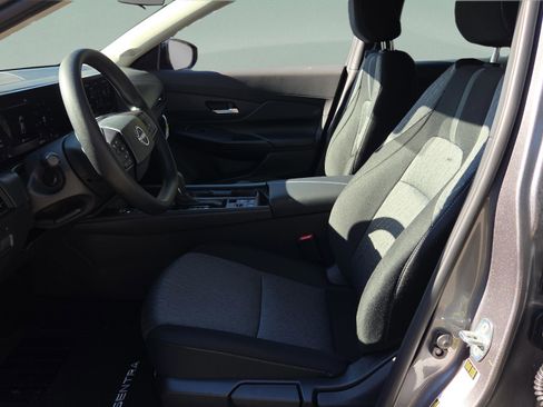 New 2026 Nissan Sentra SV w/ Floor Mat Package FWD image 10