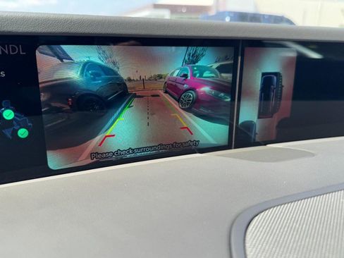 Certified 2024 Lincoln Nautilus Premier image 24