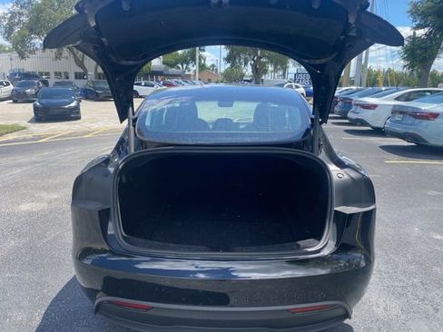 Used 2025 Tesla Model 3 Long Range RWD image 12