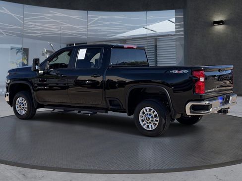 Certified 2025 Chevrolet Silverado 2500 LT w/ Convenience Package AWD/4WD image 4