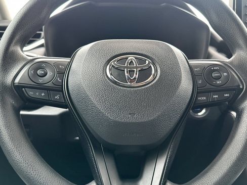 Certified 2021 Toyota RAV4 XLE AWD/4WD image 23