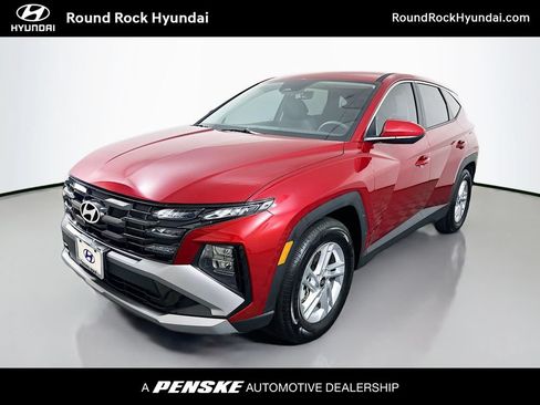 Certified 2026 Hyundai Tucson SE FWD image 1